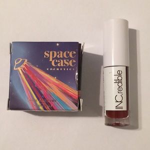 new 2 PCs makeup: Spacecase eyeshadow & INC.redible lip glaze.